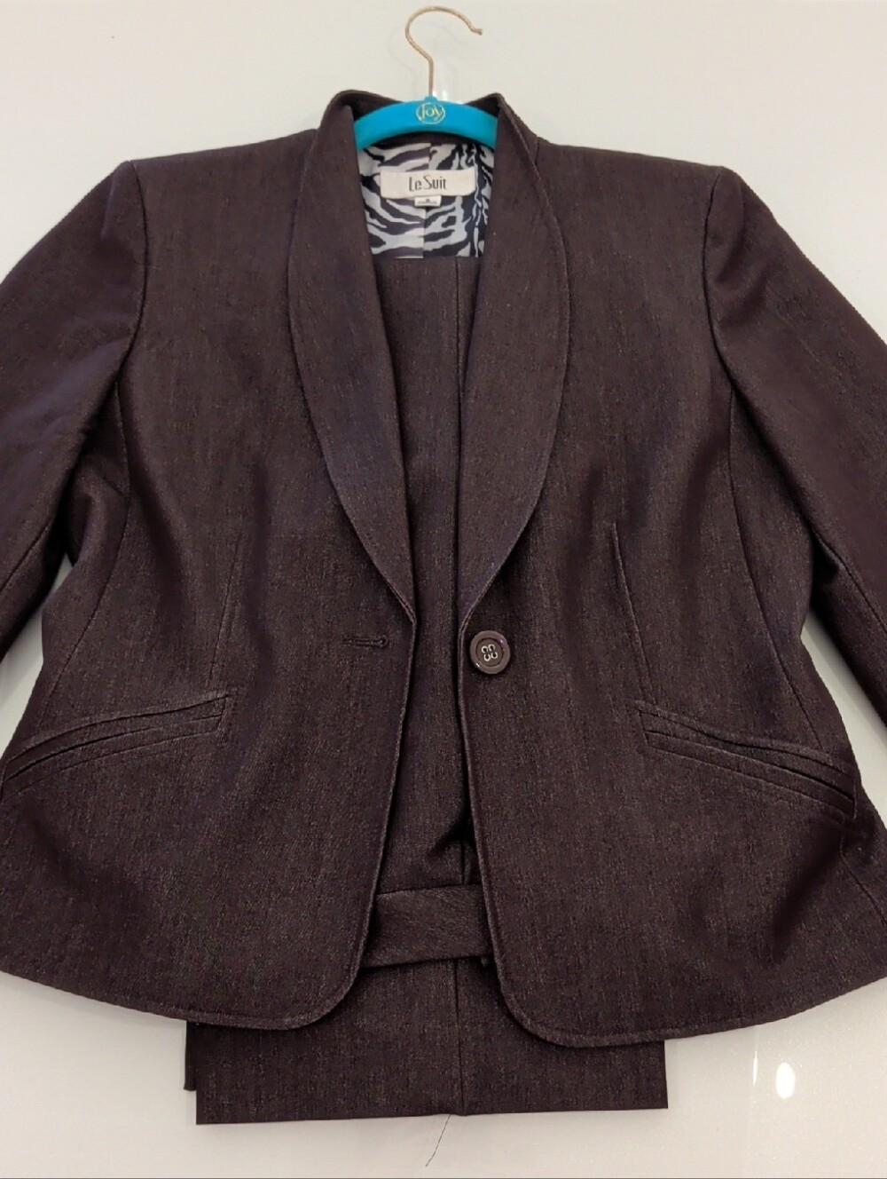 Le Suit Brown Women's Tailored Suit Blazer & Matching Pants